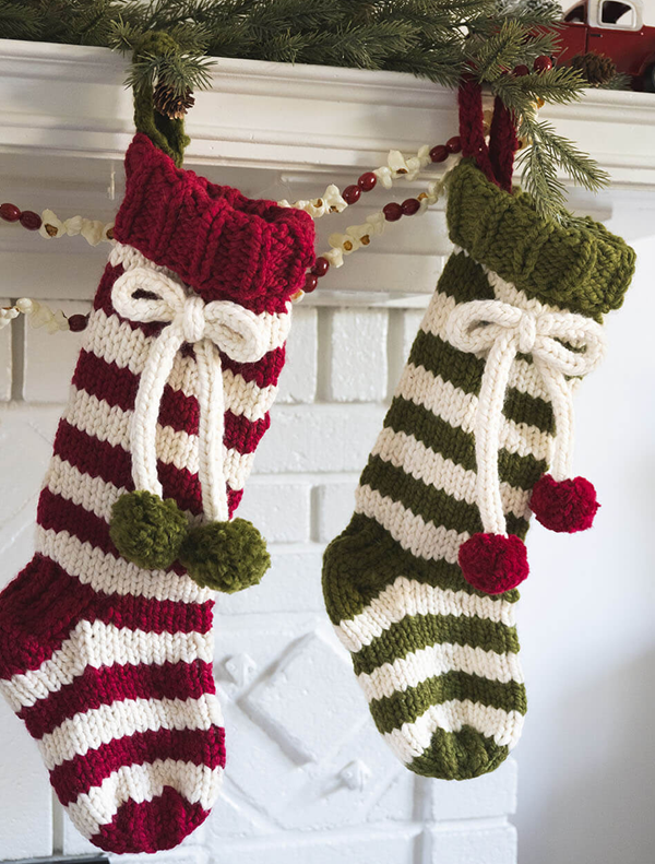 Deck The Halls With This Free Christmas Stocking Knitting Pattern 